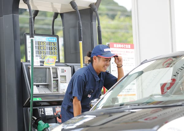 ガソリンスタンド サービス フジオートステーション