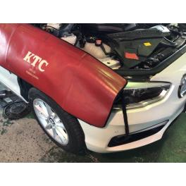 BMW　118d　車検ご入庫