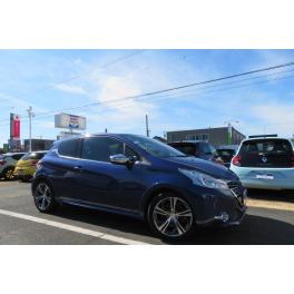 ★展示車★　プジョー208 GTi