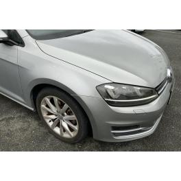 フォルクスワーゲン　ゴルフ　車検ご入庫