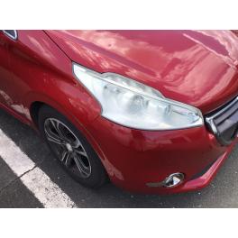 プジョー　208　車検ご入庫