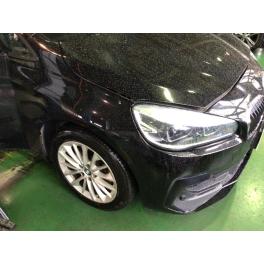 BMW　218d　車検ご入庫