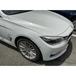 BMW　320i　車検ご入庫