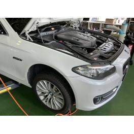 BMW　523d　車検ご入庫