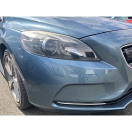 ボルボ　V40　車検ご入庫