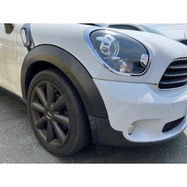 BMW　MINI　雨漏り修理ご入庫