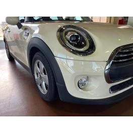 BMW　MINI　車検ご入庫