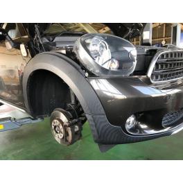 BMW MINI　ブレーキパッド交換ご入庫