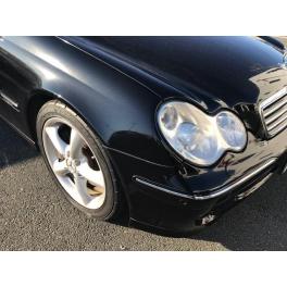 メルセデスベンツ　C230　車検ご入庫