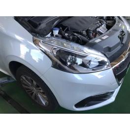 プジョー　208　車検ご入庫