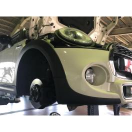 BMW MINI　ブレーキパッド交換ご入庫