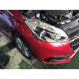 プジョー　208　車検ご入庫