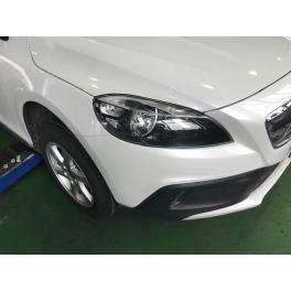 ボルボ　V40　タイヤ交換ご入庫