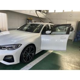 車に優しい【布ブラシ洗車機】BMW 320d（富塚SS）