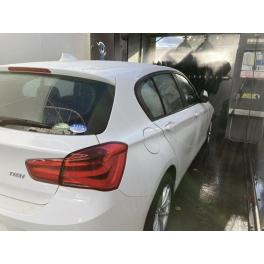 車に優しい【布ブラシ洗車機】BMW　118i（富塚SS）