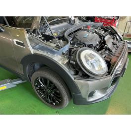 BMW　MINI　車検ご入庫