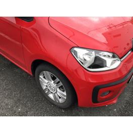 フォルクスワーゲン　UP!　車検ご入庫
